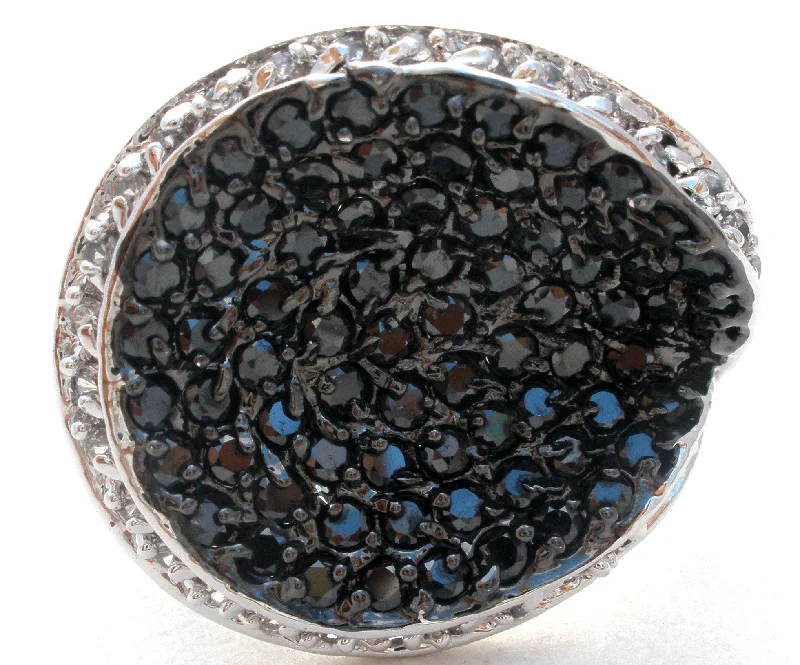 Women's rings etched-finish-Lia Sophia Black Crystal Ring Size 9