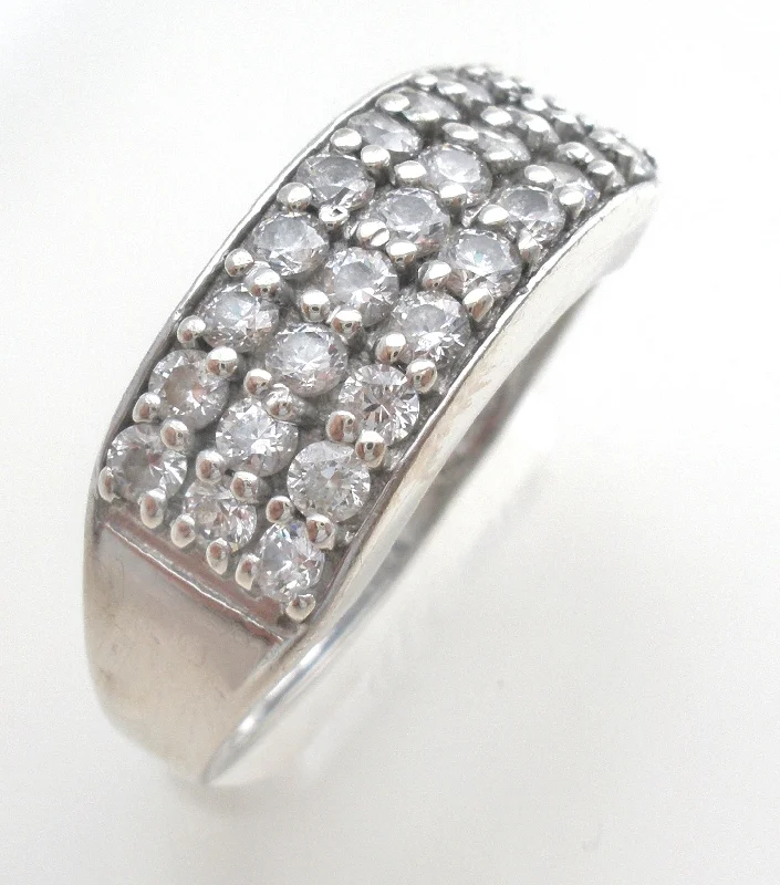 Women's rings coral-stone-Cubic Zirconia Anniversary Band Ring Size 7