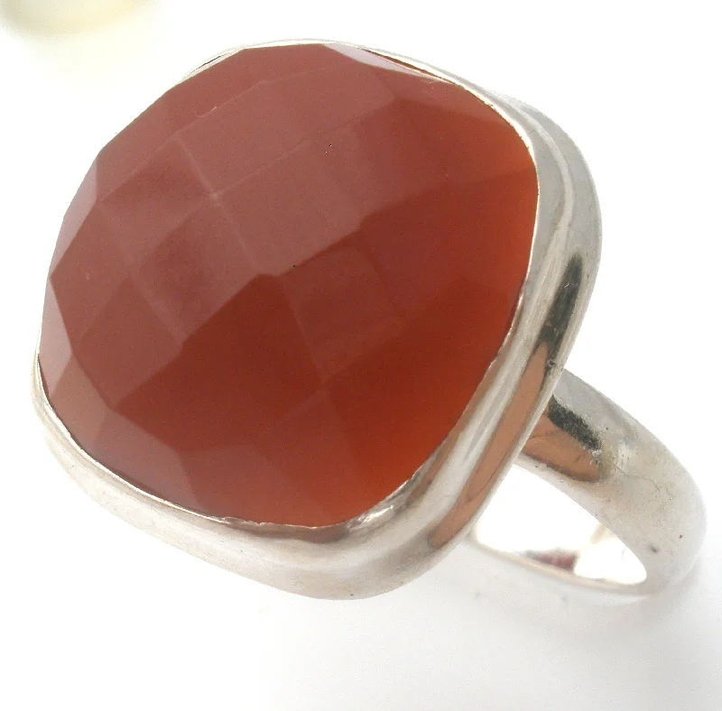 Women's rings vibrant-crystal-Carnelian Ring Sterling Silver Size 10