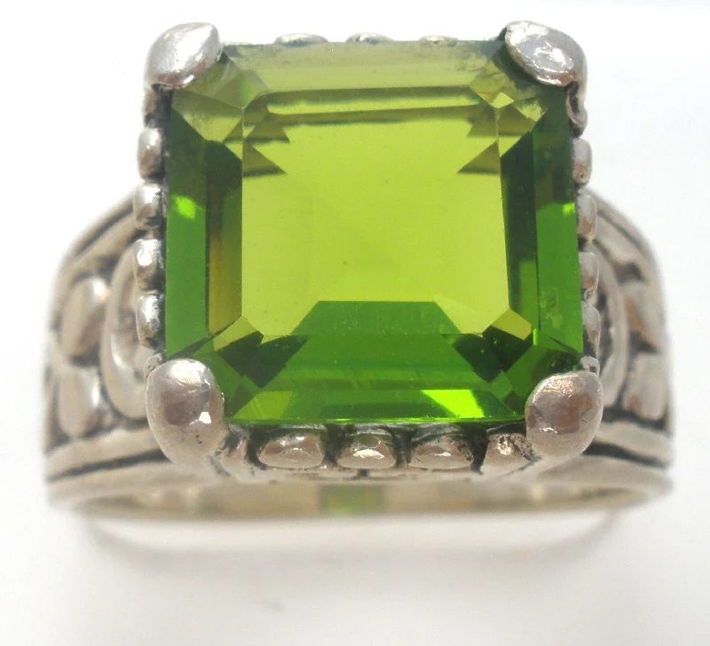 Women's rings futuristic-Sterling Silver Green Peridot Ring Size 9